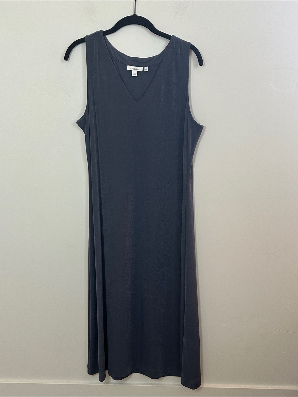 Chico's Travelers Sleeveless V-Neck Maxi Dress in Ribbed Charcoal Gray Large